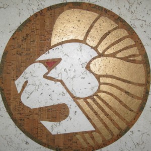 лев картина